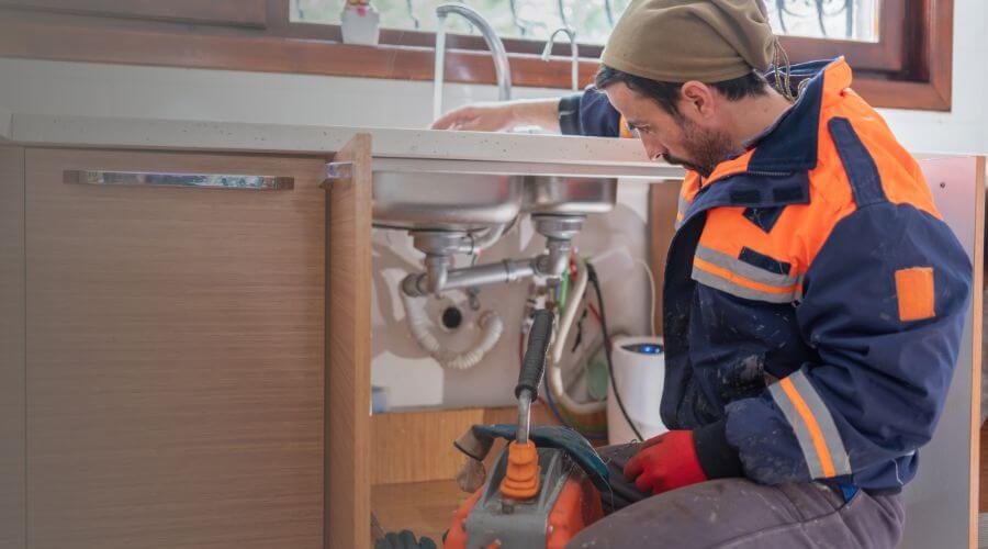 Expert burst pipe repair services in Aragon, GA
